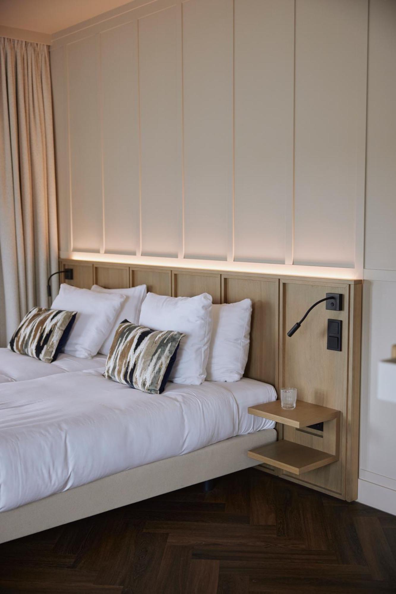 חראו Hotel Oostergoo מראה חיצוני תמונה